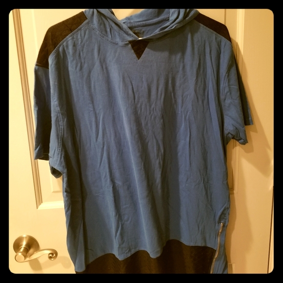 Men's Hooded Shirt - Picture 2 of 10